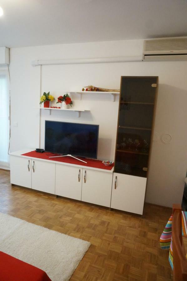 Apartment Jadranka Pula Exterior foto